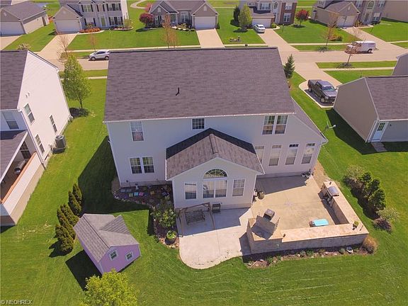 3rd image of 3386 Stillwater Dr