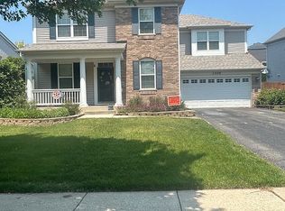 3306 Springfield Way, Saint Charles, IL 60175