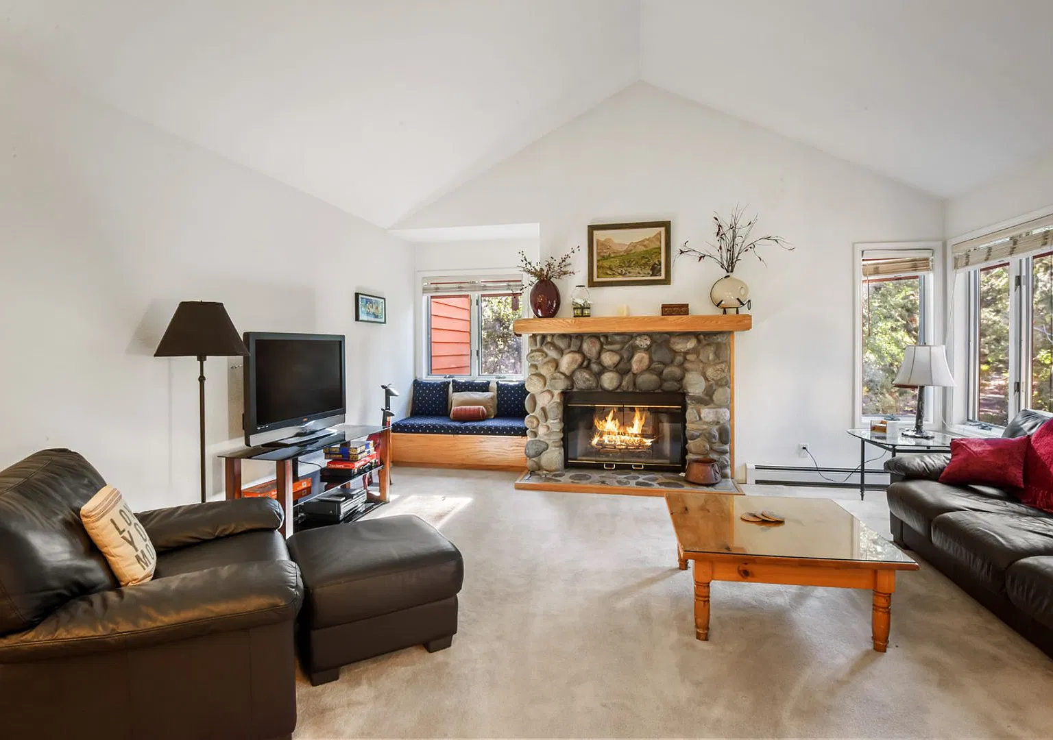 Nicely Furnished McCloud Condo — Photo 1