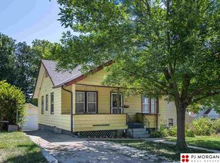 3027 N 50th St, Omaha, NE 68104