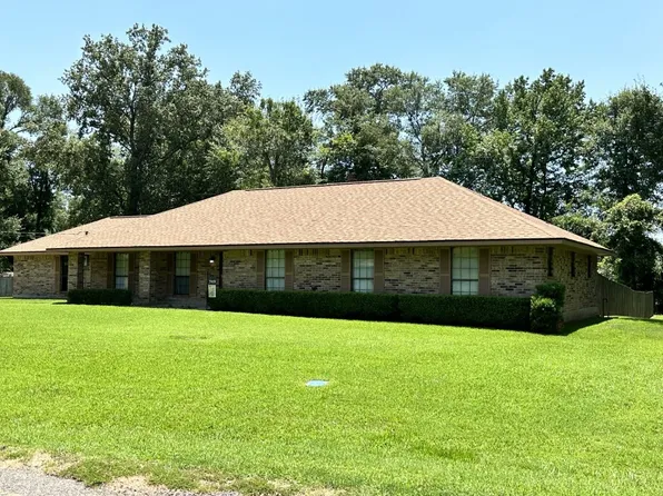 749 S Princeton Dr, Mansfield, LA 71052