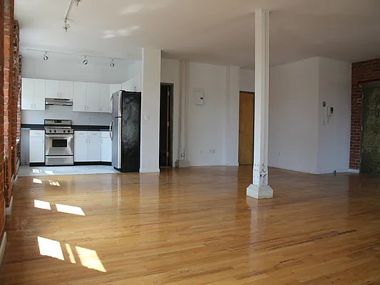 Rented by Sotheby's International Realty | media 1