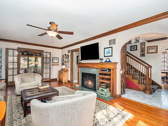 4th image of 336 Hamilton Ave