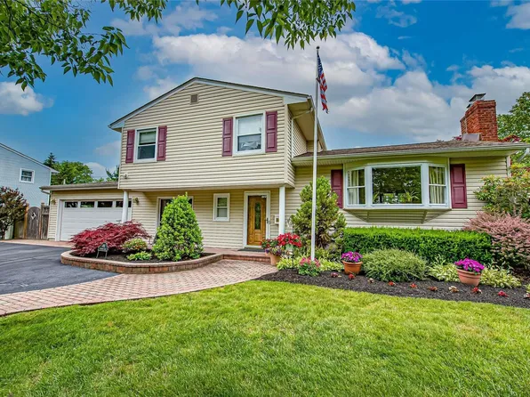 1 Linford Lane, Melville, NY 11747