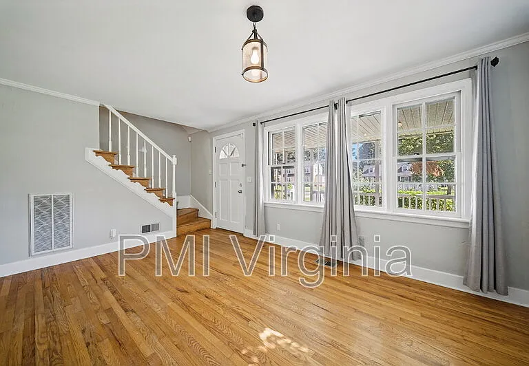1641 E Bayview Blvd — Photo 4