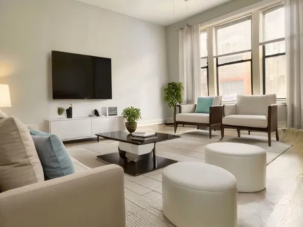 900 Montrose, 900 W Montrose Ave #4410-1, Chicago, IL 60613