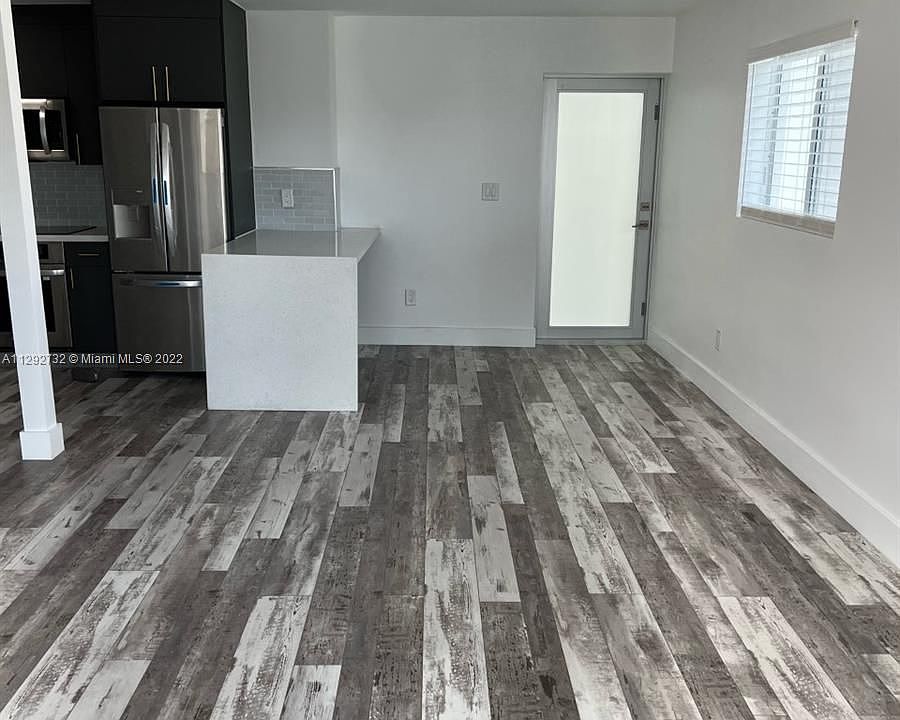 1st image of 3755 NE 167th St APT 31