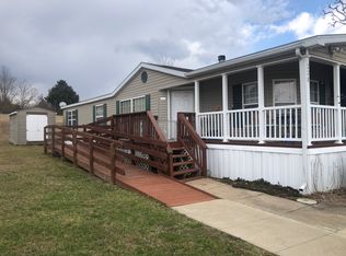 220 Valentine Dr, Martinsburg, WV 25405