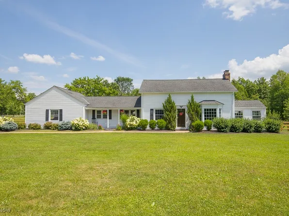 14149 Caves Rd, Novelty, OH 44072