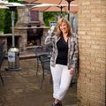 Lora Vance