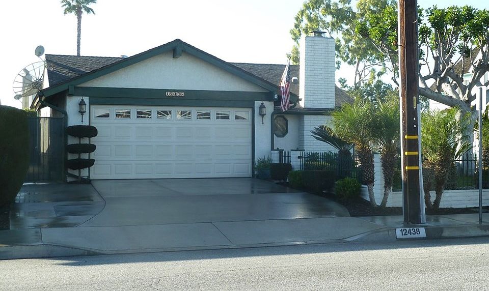 1st image of 12438 Mapledale St