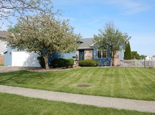 25001 S Blackthorne Rd, Manhattan, IL 60442