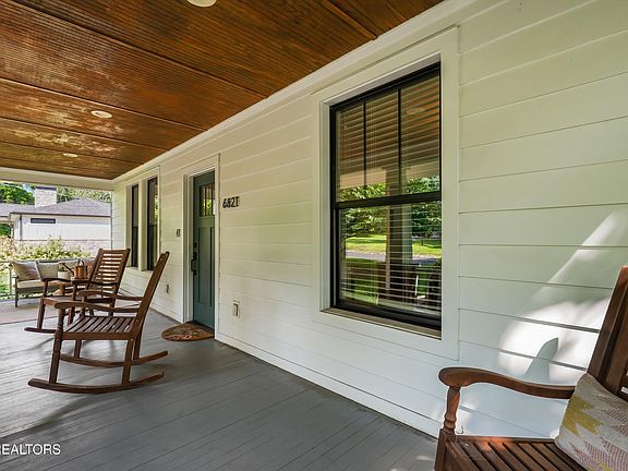5th image of 6821 Nubbin Ridge Dr