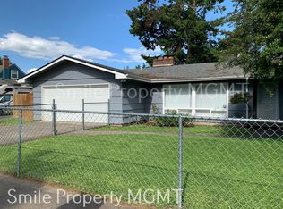 2906 SE 125th Ave, Portland, OR 97236