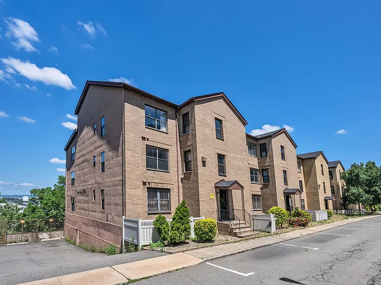 6409 Liberty Ave #I1 — Photo 26
