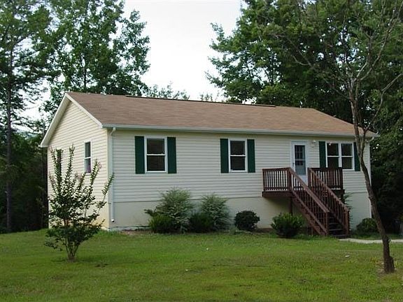2nd image of 109 Mallard Ln