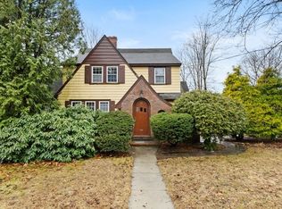 45 Longview Rd, Reading, MA 01867