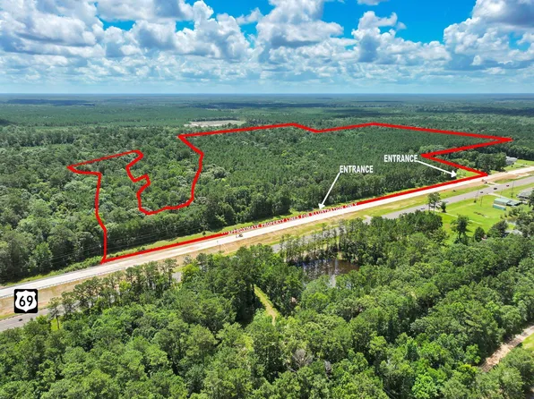15837 Us Highway 69 S, Warren, TX 77664
