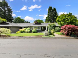 9810 SW Melnore St, Portland, OR 97225