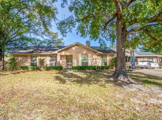 467 Hillcrest Rd, Kilgore, TX 75662