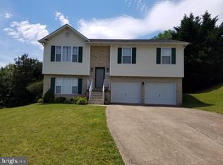 1205 Ripple Ct, Front Royal, VA 22630