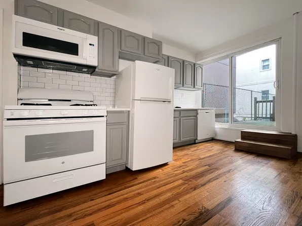 364 Leonard Street image 1 of 9