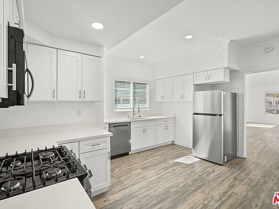 5th image of 530 Almond Ave