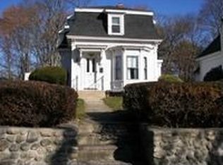102 Peck St, Franklin, MA 02038