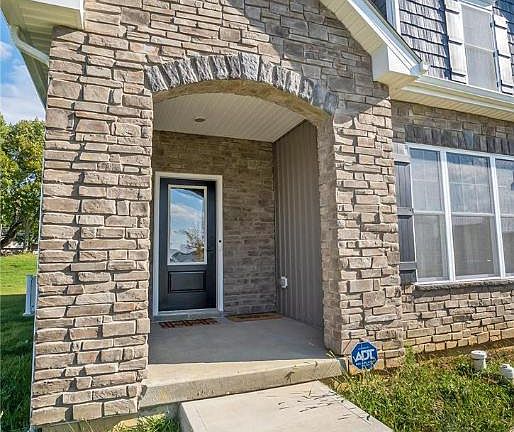 2nd image of 1039 Fehnel Dr