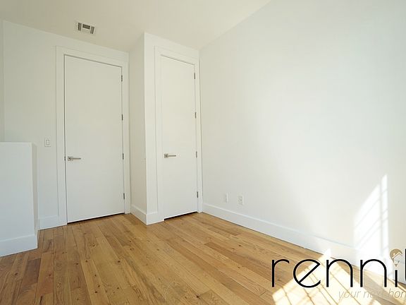 4th image of 869 Park Ave APT 1D