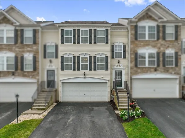105 Cole Ct, Harmony, PA 16037