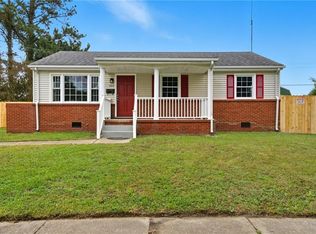 225 Mohican Dr, Portsmouth, VA 23701