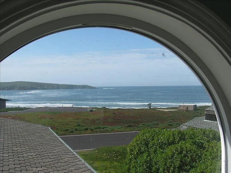 Ocean view from upstairs game room.