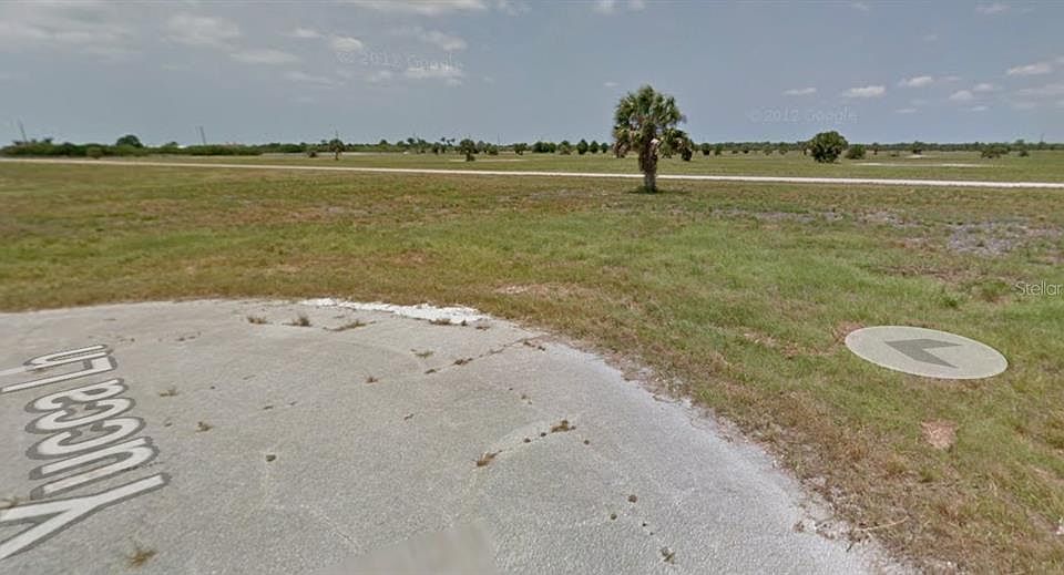 2nd image of 1 Yucca Ln #9