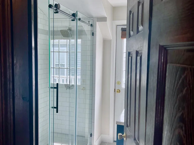 44 Beacon St — Photo 31