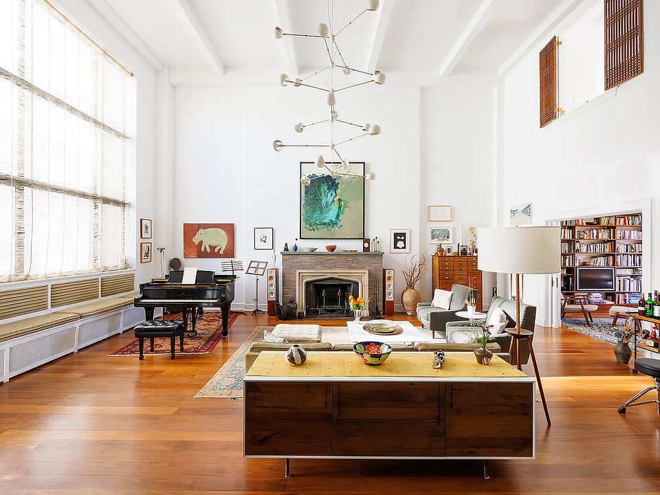 1st image of 257 W 86th St #13A