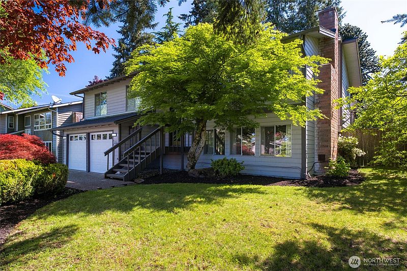 2nd image of 17534 161st Avenue SE