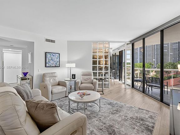 2nd image of 3610 Yacht Club Dr APT 508