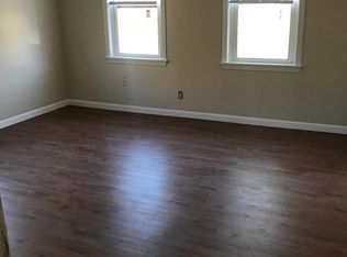 125 Green St #3W, Fall River, MA 02720