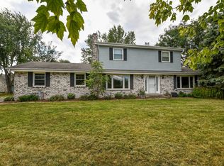 W357N5919 Meadow Ct, Oconomowoc, WI 53066