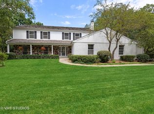 40 Thomas Pl, Lake Forest, IL 60045