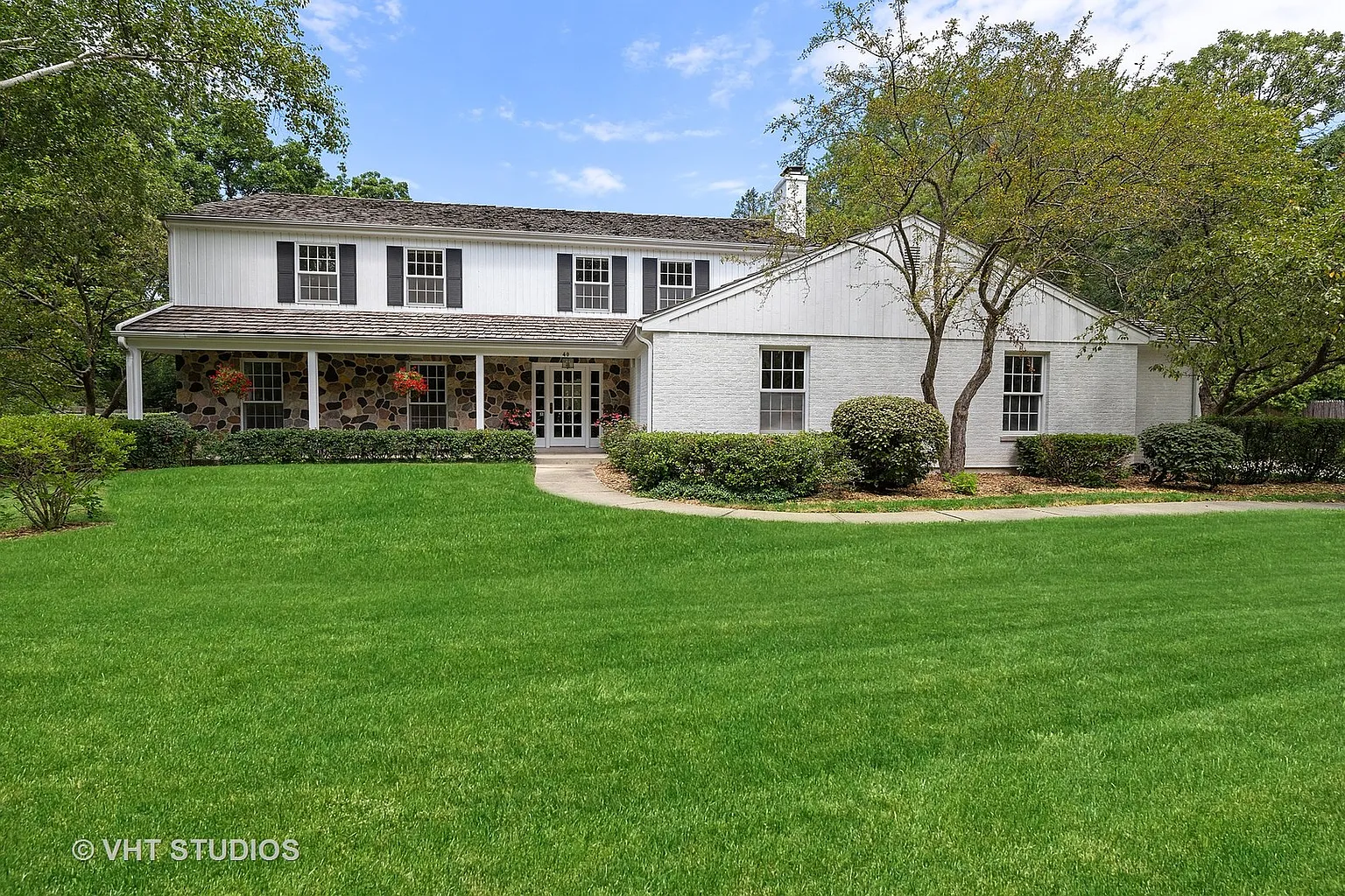 40 Thomas Pl photo 1