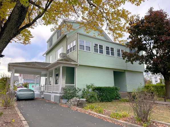 262 East Ave APT 3, Norwalk, CT 06855