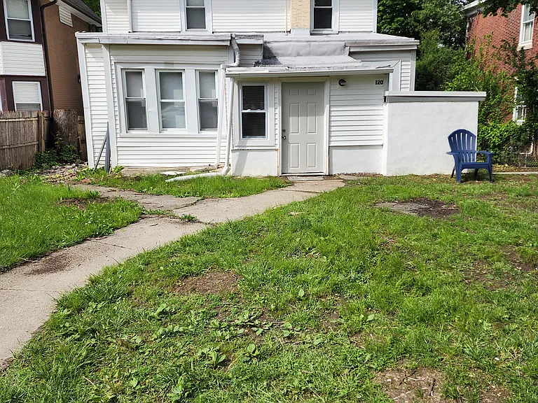 120 Main St #1C — Photo 9
