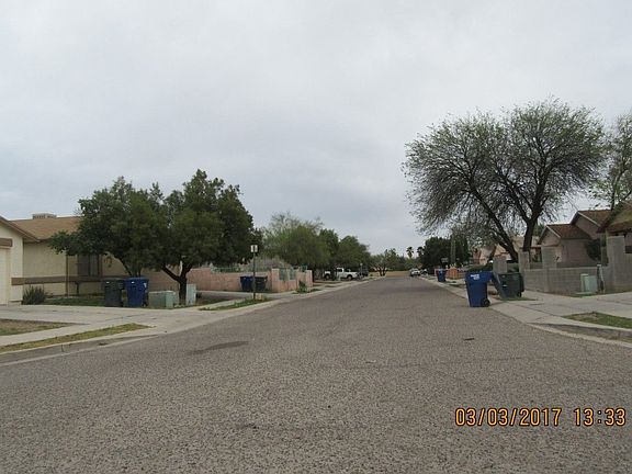 4th image of 1623 W Maplewood Dr