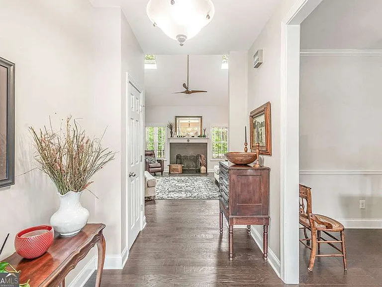 49 Cherokee Farms Dr — Photo 2