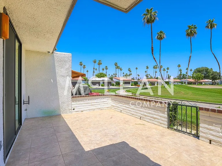 199 Torremolinos Dr — Photo 26