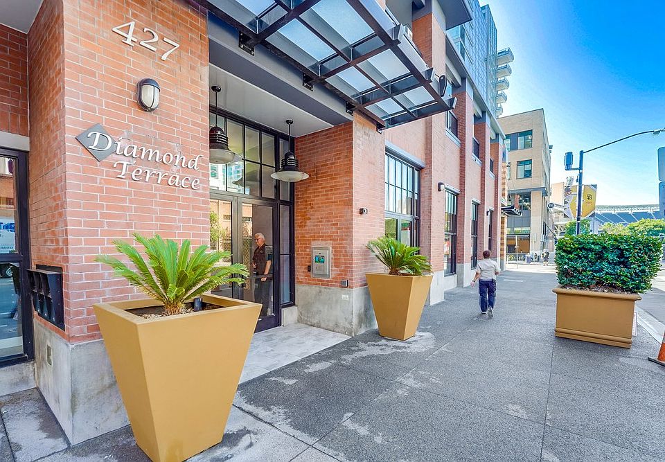 1st image of 429 9th Ave #501