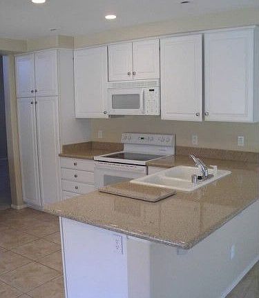 5th image of 14715 W Crystal Ct