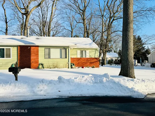 7 A Pheasant Street, Manchester, NJ 08759
